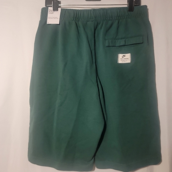 Nike Men's Sportswear Club Fleece French Terry Athletic Shorts DZ3061-341 Medium - Picture 8 of 8